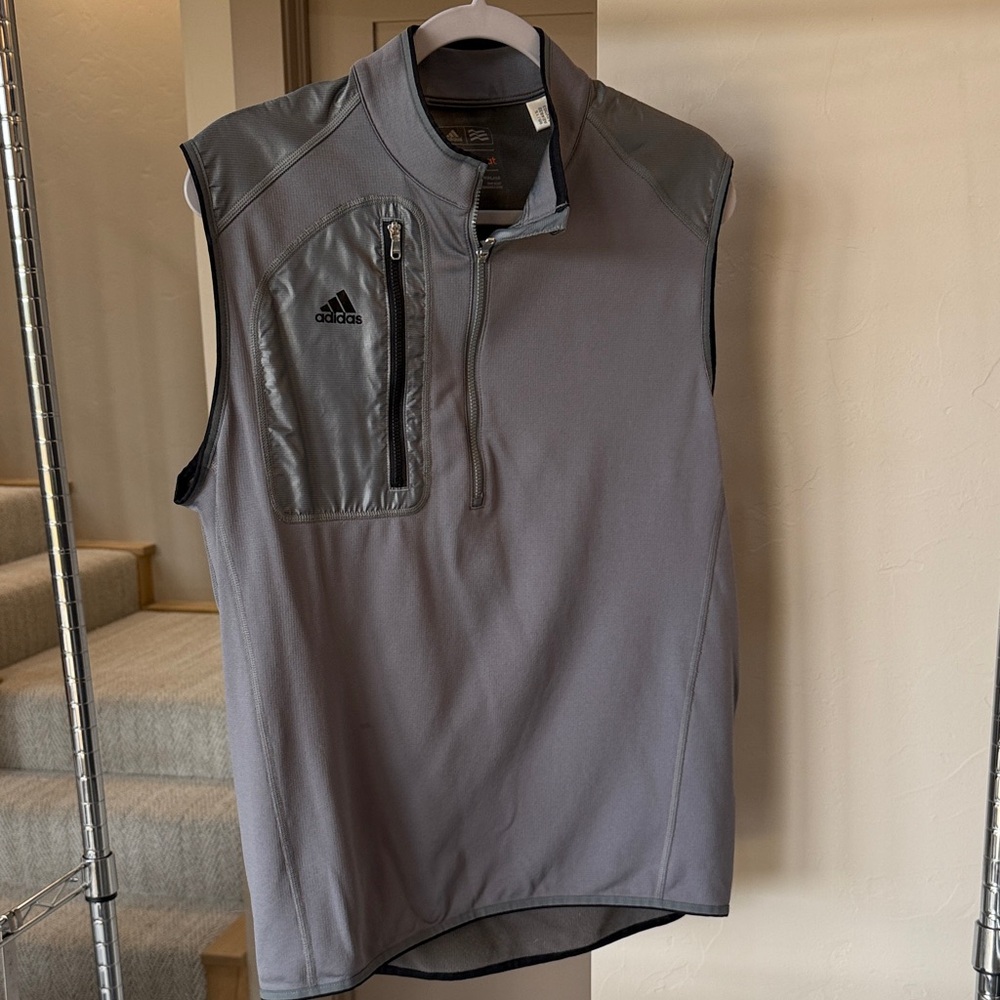 Adidas ClimaHeat Running Vest with Zipper Pocket Size M